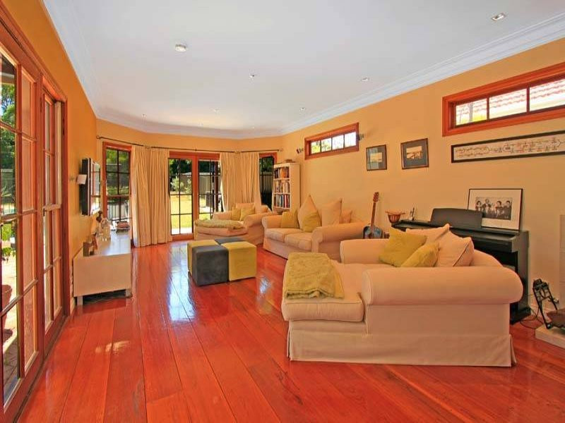 61 Drummond Road, Oyster Bay - Thumbnail 2