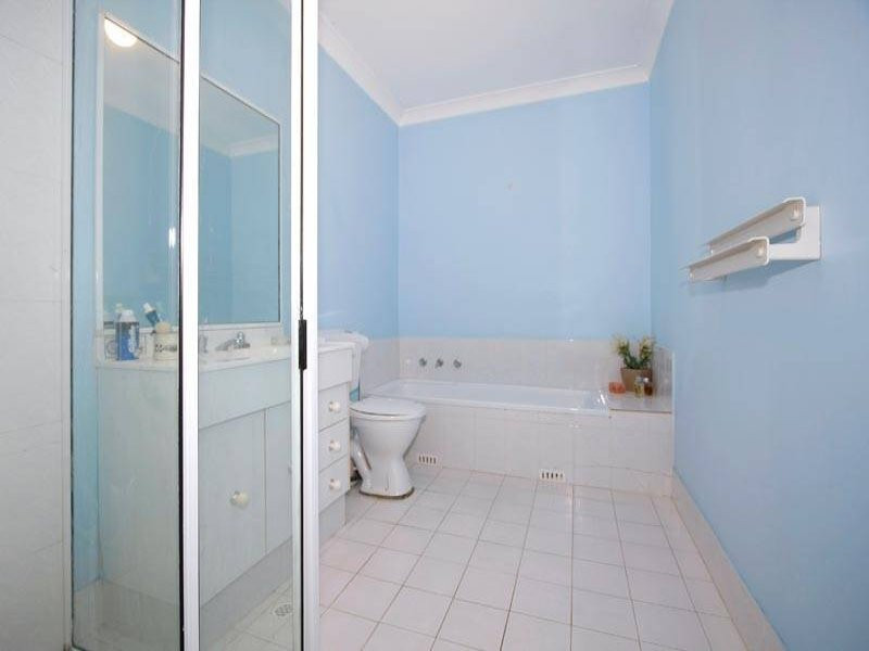 25 Peebles Avenue, Kirrawee - Thumbnail 8