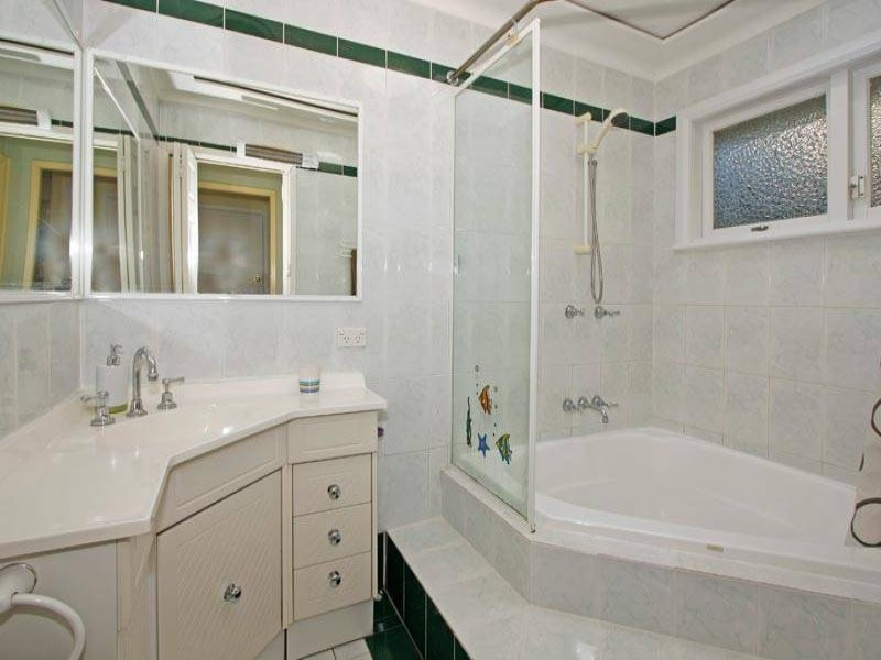 71 Riverview Road, Oyster Bay - Thumbnail 5