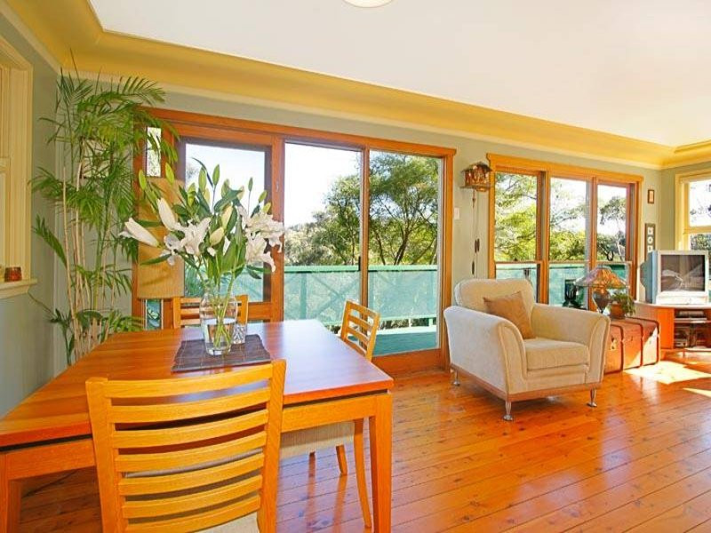 71 Riverview Road, Oyster Bay - Thumbnail 8
