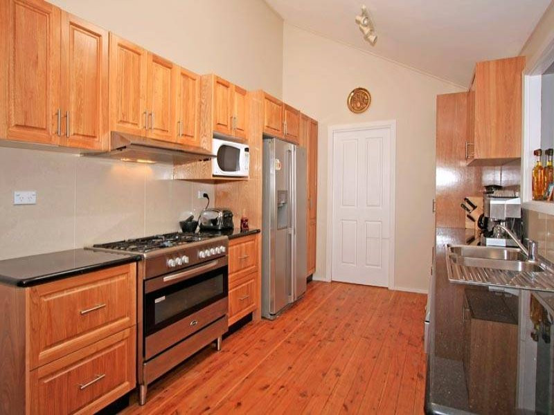 2 Highpoint Place, Como - Thumbnail 3