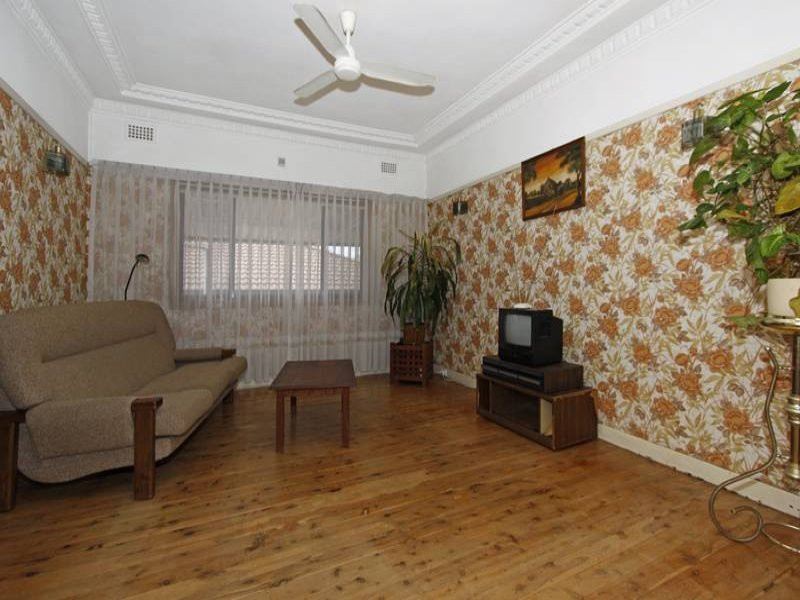 110 Railway Crescent, Jannali - Thumbnail 3