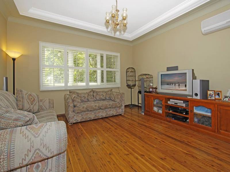 17 Carvers Road, Oyster Bay - Thumbnail 2
