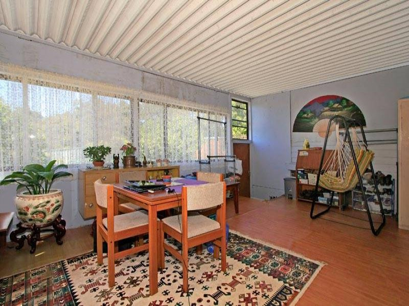 32 Warrigal Street, Jannali - Thumbnail 5