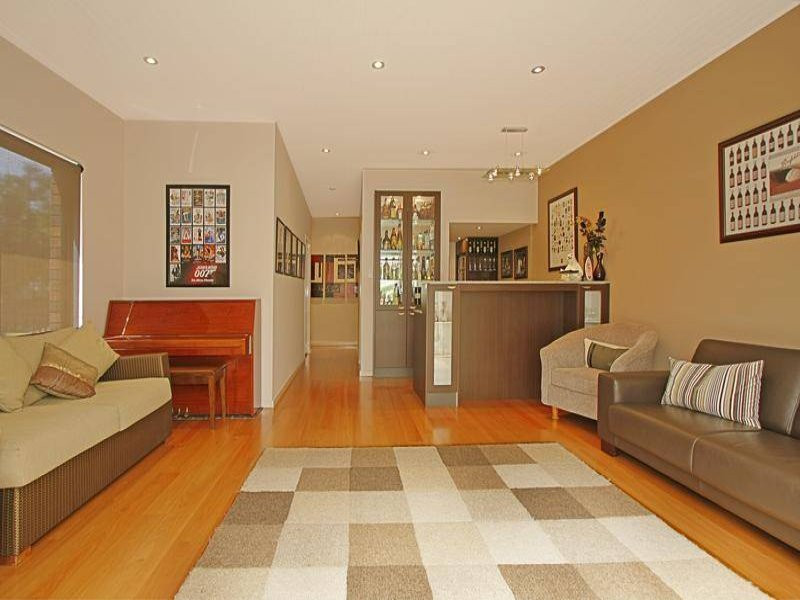 7 Scylla Road (access off Como Road), Oyster Bay - Thumbnail 6