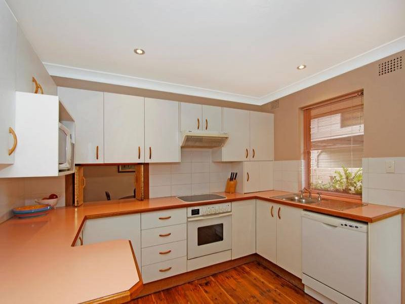 29 Eighth Avenue, Jannali - Thumbnail 4
