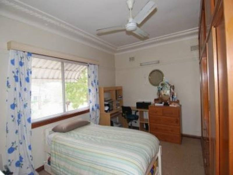 2 Fourth Avenue, Jannali - Thumbnail 5