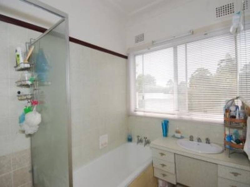 2 Fourth Avenue, Jannali - Thumbnail 6