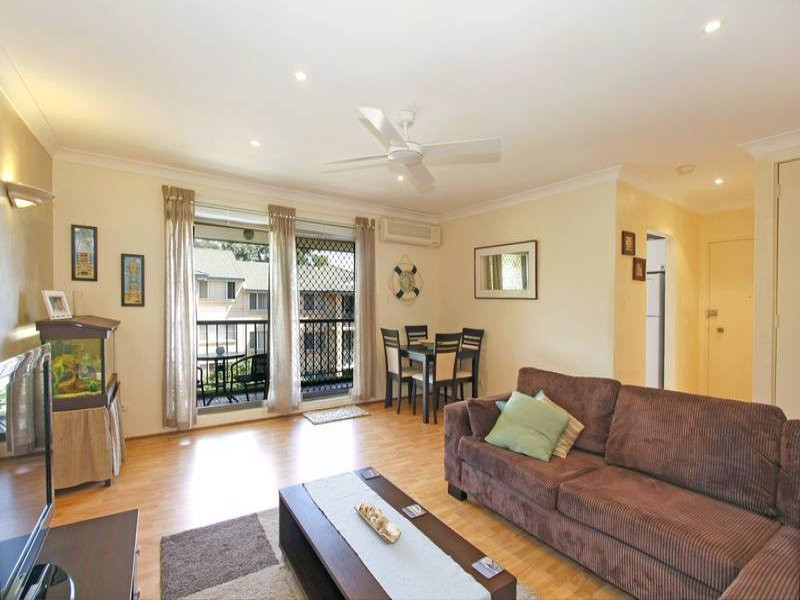 12/131 Oak Road (access from Flora Street), Kirrawee - Thumbnail 2