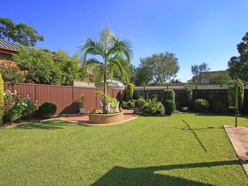 11 Glenelg Street, Sutherland - Thumbnail 2