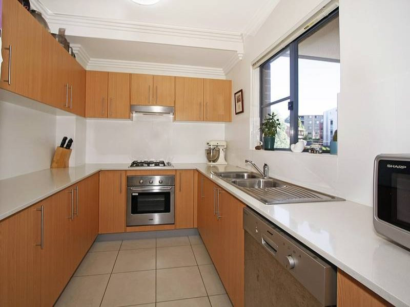 24/18-22 Gray Street, Sutherland - Thumbnail 5