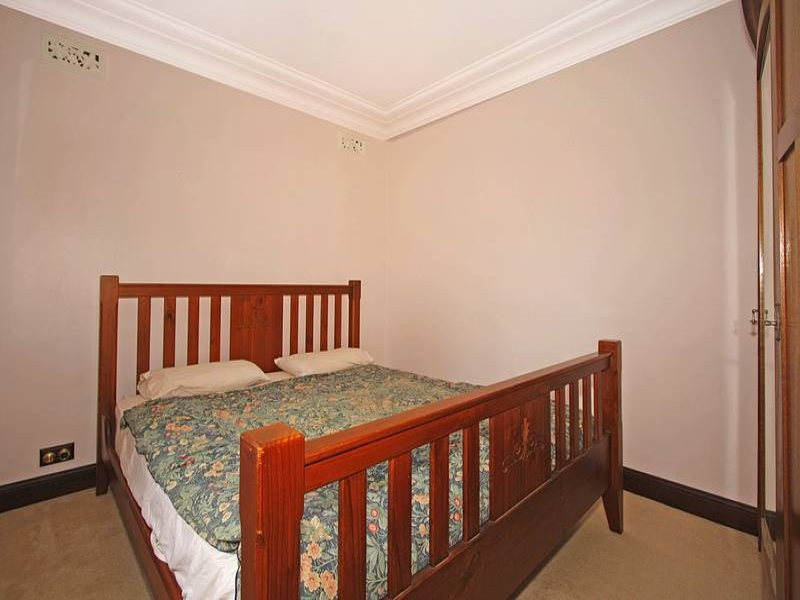 33 Sixth Avenue, Loftus - Thumbnail 6