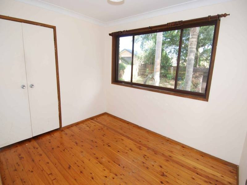 78 Bignell Street, Illawong - Thumbnail 6