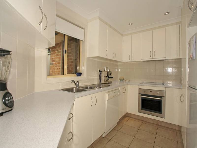6/2-4 Honeysuckle Street, Jannali - Thumbnail 3
