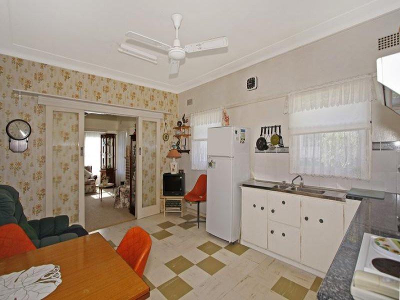 8 Fifth Avenue, Jannali - Thumbnail 3