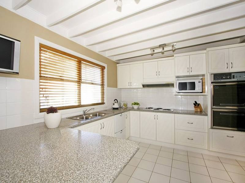 44 Green Point Road, Oyster Bay - Thumbnail 2
