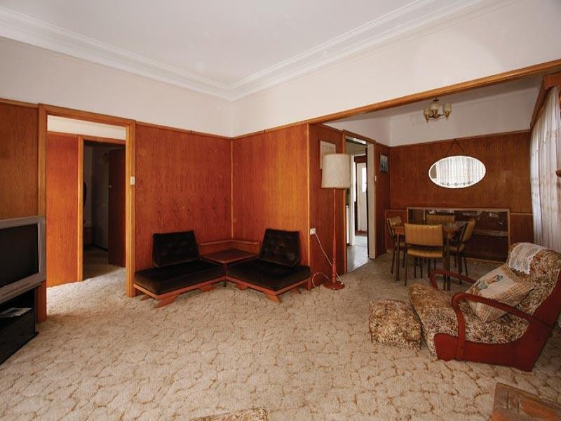 158 Parraweena Road, Miranda - Thumbnail 3