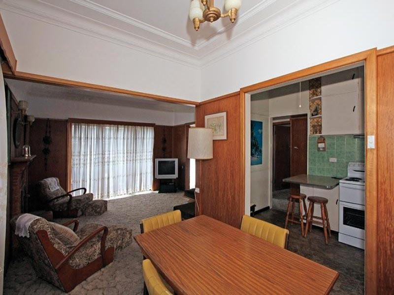 158 Parraweena Road, Miranda - Thumbnail 4