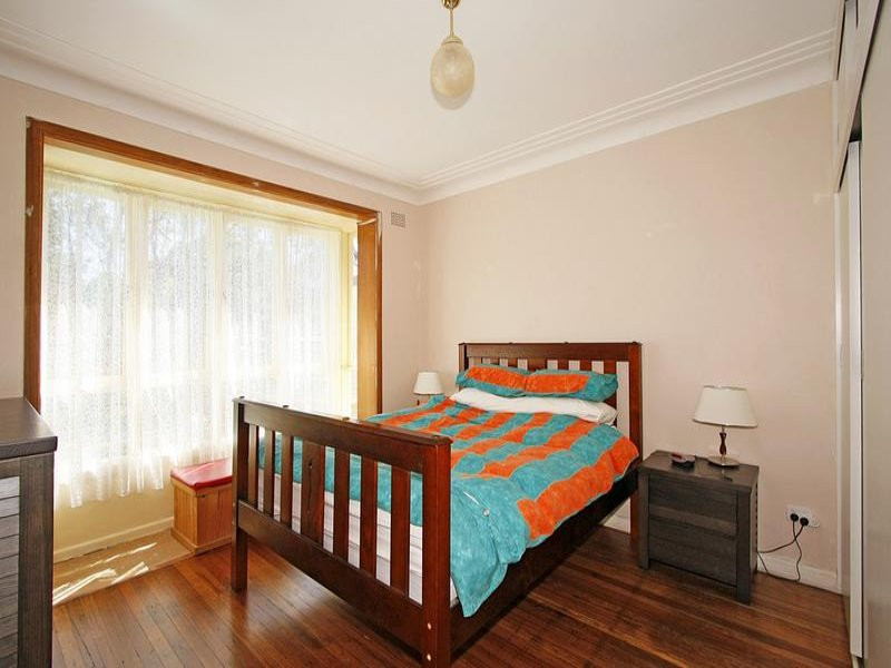 11 Honeysuckle Street, Jannali - Thumbnail 6