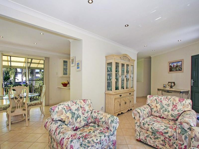 2 Cowan Street, Oyster Bay - Thumbnail 3