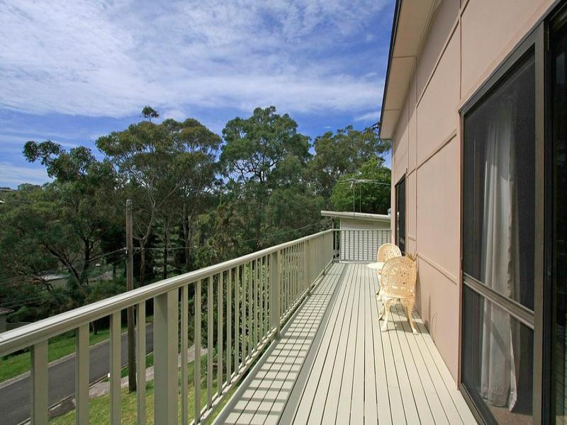 39 Tenth Avenue, Oyster Bay - Thumbnail 7