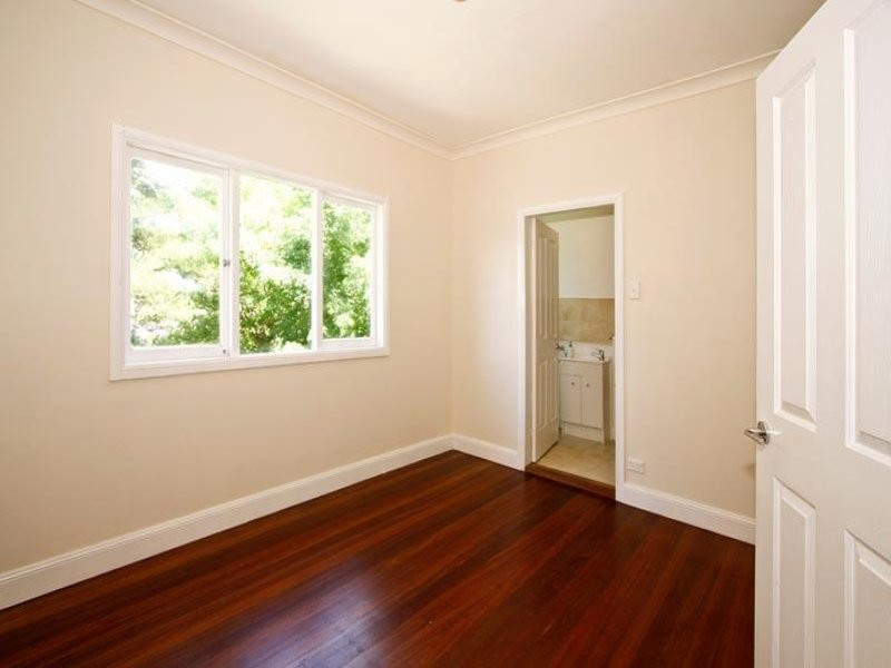 135 Green Point Road, Oyster Bay - Thumbnail 4