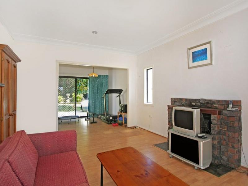 31A Como Road, Oyster Bay - Thumbnail 2