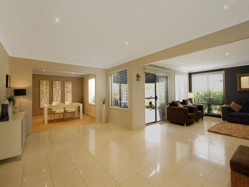 12 Taplan Street, Como - Thumbnail 2