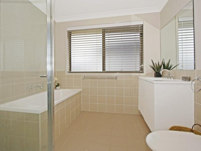 12 Taplan Street, Como - Thumbnail 7