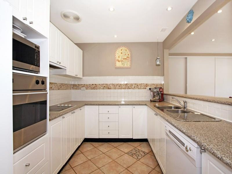 24 Banool Street, Kareela - Thumbnail 3