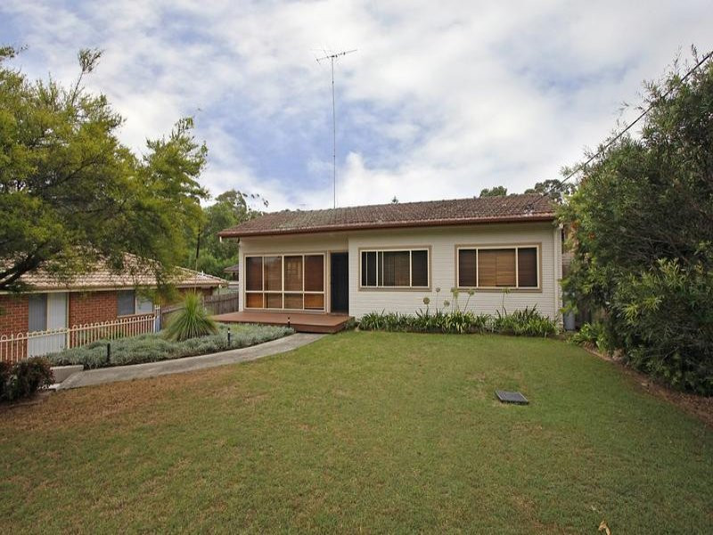 9 Como Road, Oyster Bay - Thumbnail 2