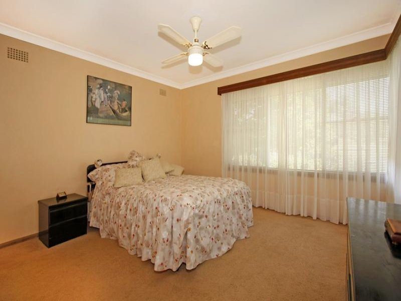 12 Gundain Avenue, Kirrawee - Thumbnail 6