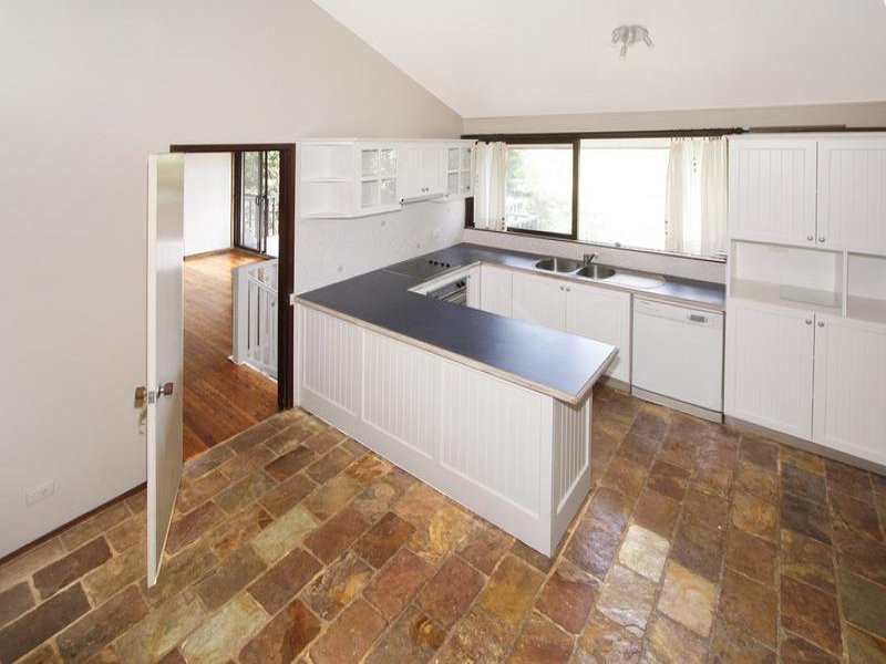 1 Nixon Place, Bonnet Bay - Thumbnail 5