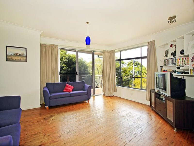 49 Drummond Road, Oyster Bay - Thumbnail 2
