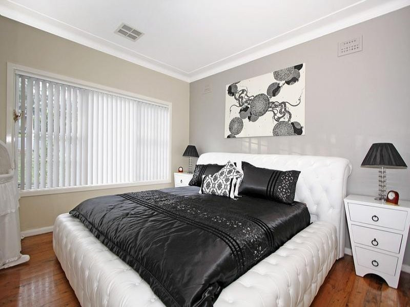 1 Borambil Place, Oyster Bay - Thumbnail 7