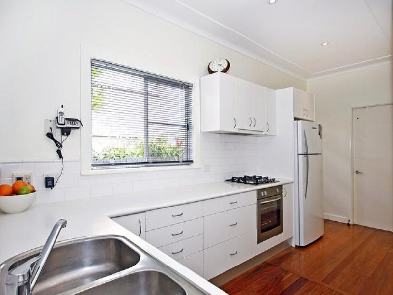97 Wolger Street, Como - Thumbnail 3