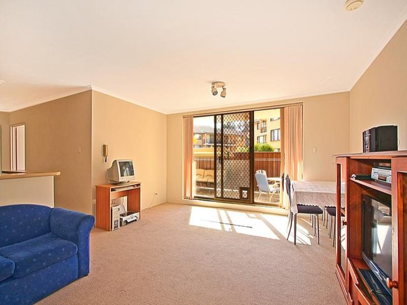 3/94-100 Flora Street, Sutherland - Thumbnail 2
