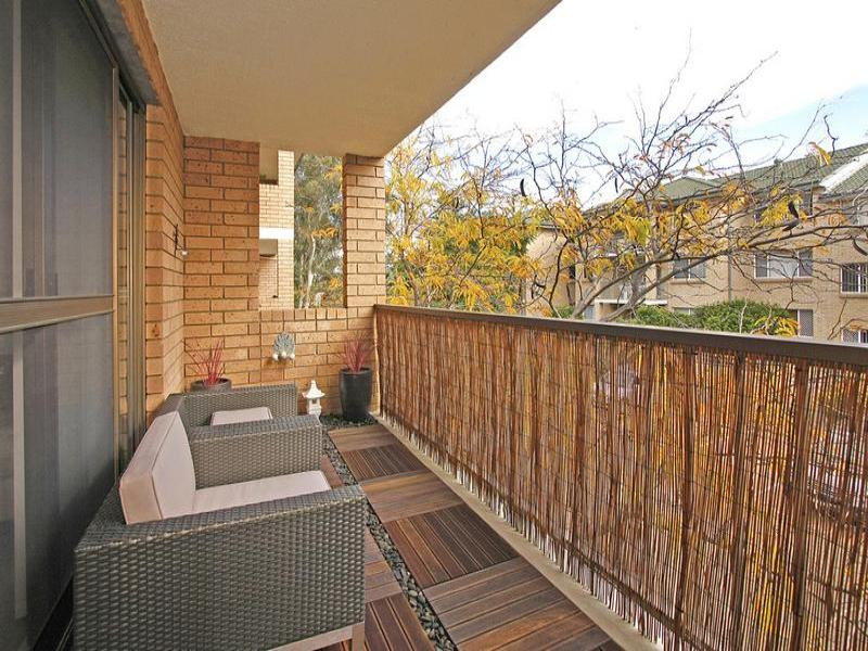 9/131 Oak Road (Entrance Via Flora St), Kirrawee - Thumbnail 2