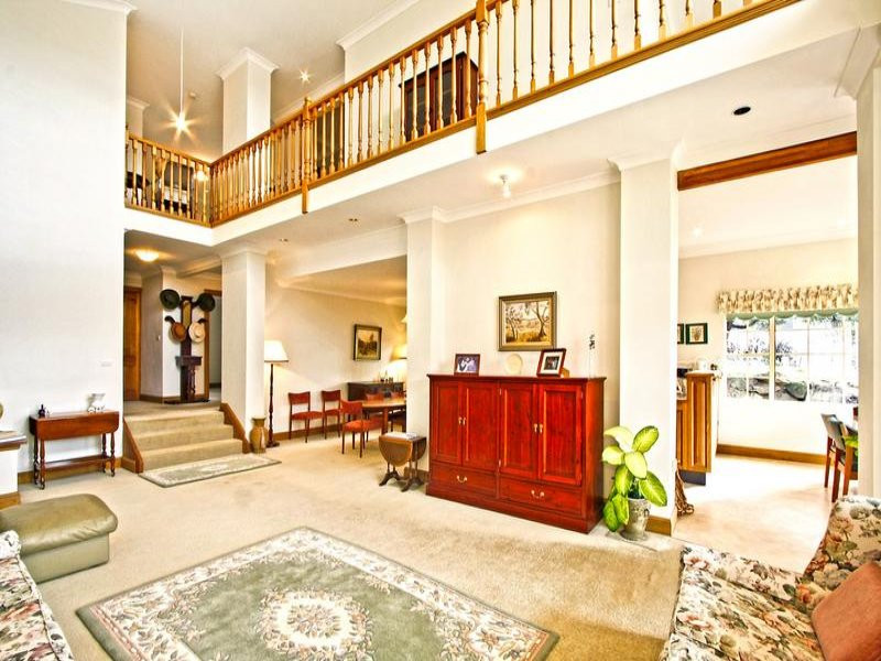 3 Shipwright Place, Oyster Bay - Thumbnail 2