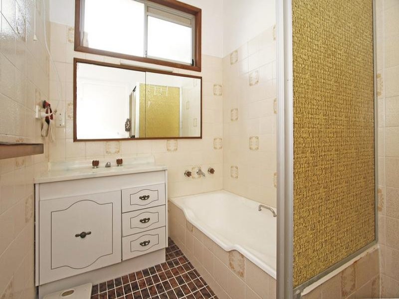 108 Sutherland Road, Jannali - Thumbnail 6