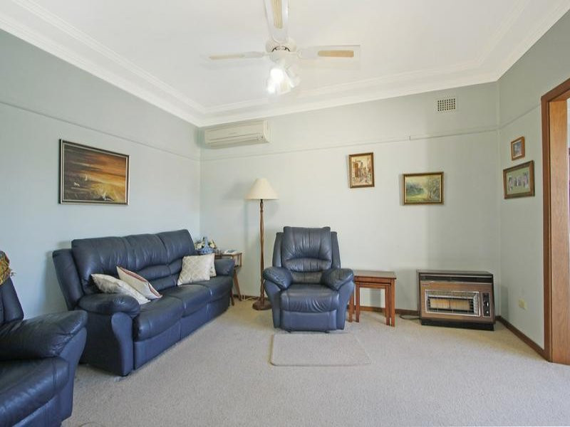 108 Sutherland Road, Jannali - Thumbnail 3