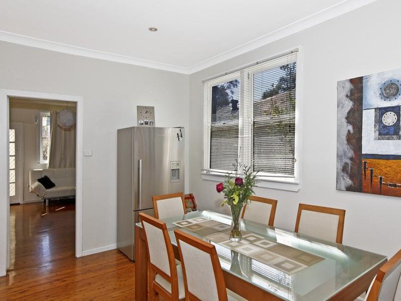 62 Seventh Avenue, Jannali - Thumbnail 3