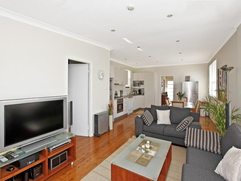 62 Seventh Avenue, Jannali - Thumbnail 4
