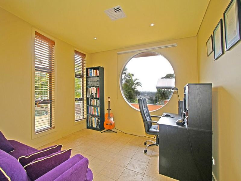 2 Cook Road, Oyster Bay - Thumbnail 8