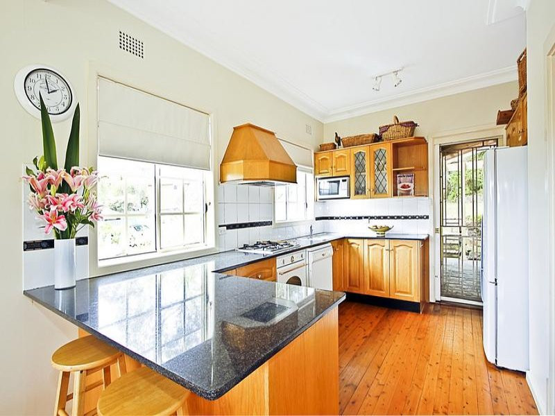 8 Stansell Avenue, Jannali - Thumbnail 4
