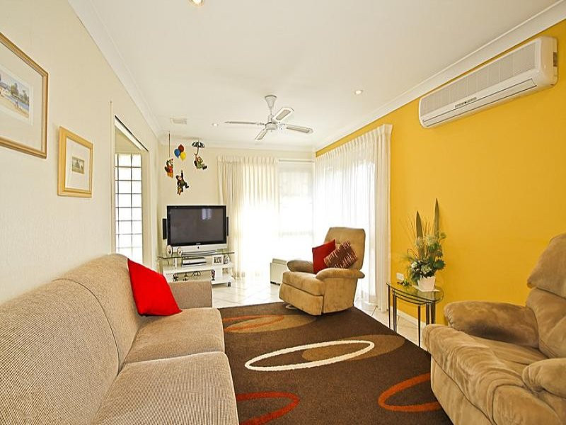 38 Oak Rd, Kirrawee - Thumbnail 4