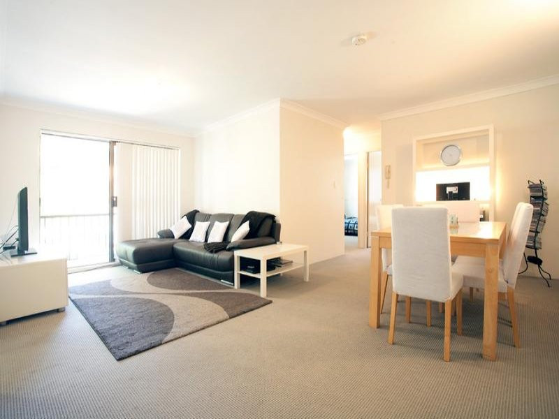 3/63 Auburn Street, Sutherland - Thumbnail 3