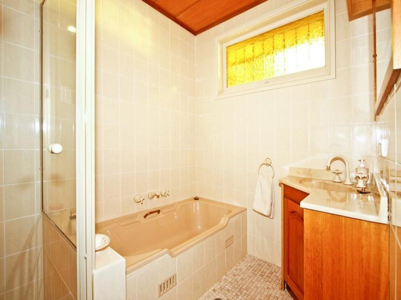 9 Buderim Avenue, Kareela - Thumbnail 8