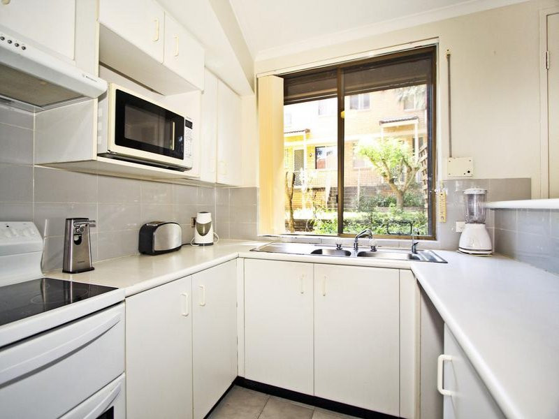 88/465 The Boulevarde (entry via Mokera Avenue), Kirrawee - Thumbnail 2