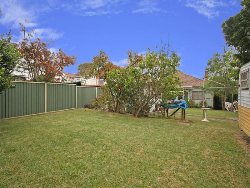 2 Roberts Street, Jannali - Thumbnail 3